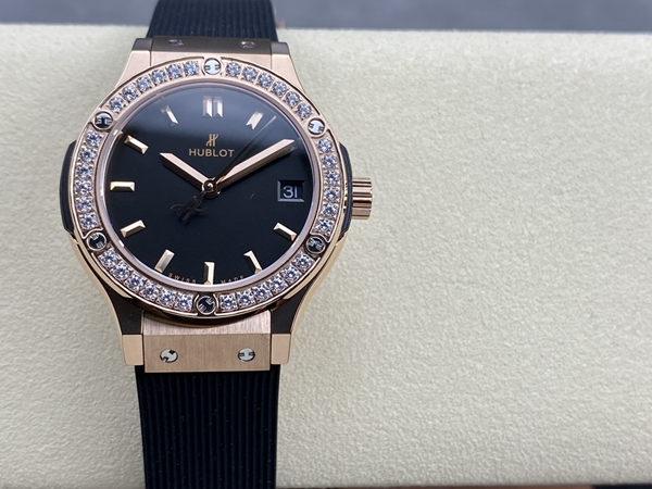 ウブロコピー時計全体デザイン